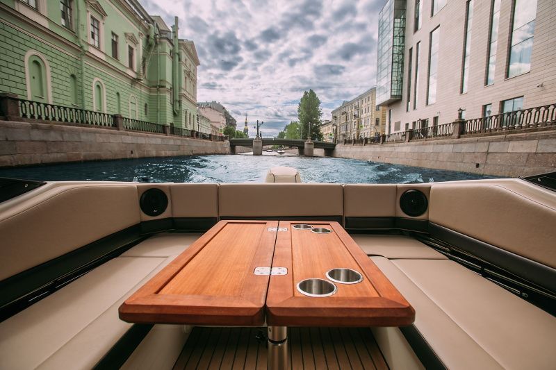 Аренда катера Крохаль