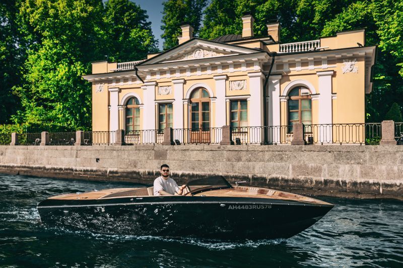 Аренда катера Линель