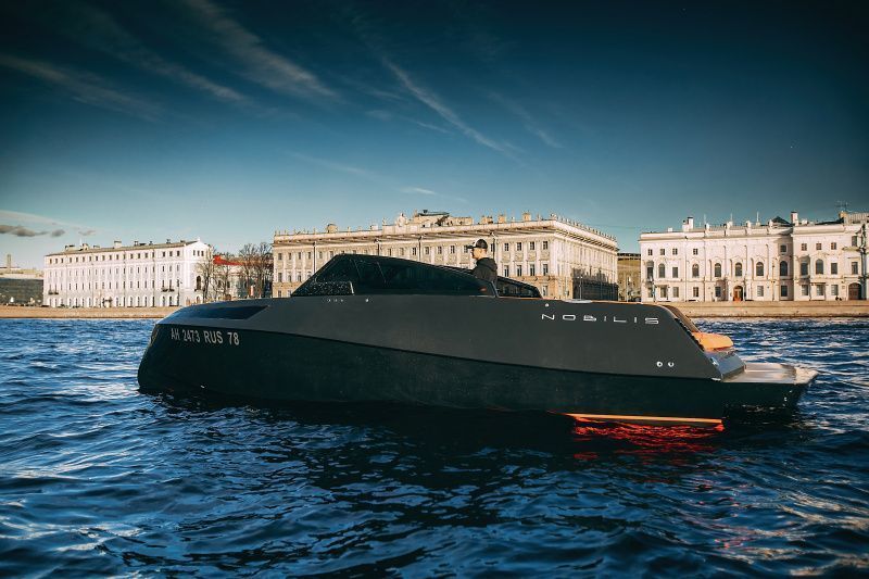 Аренда катера Константин Nobilis 858